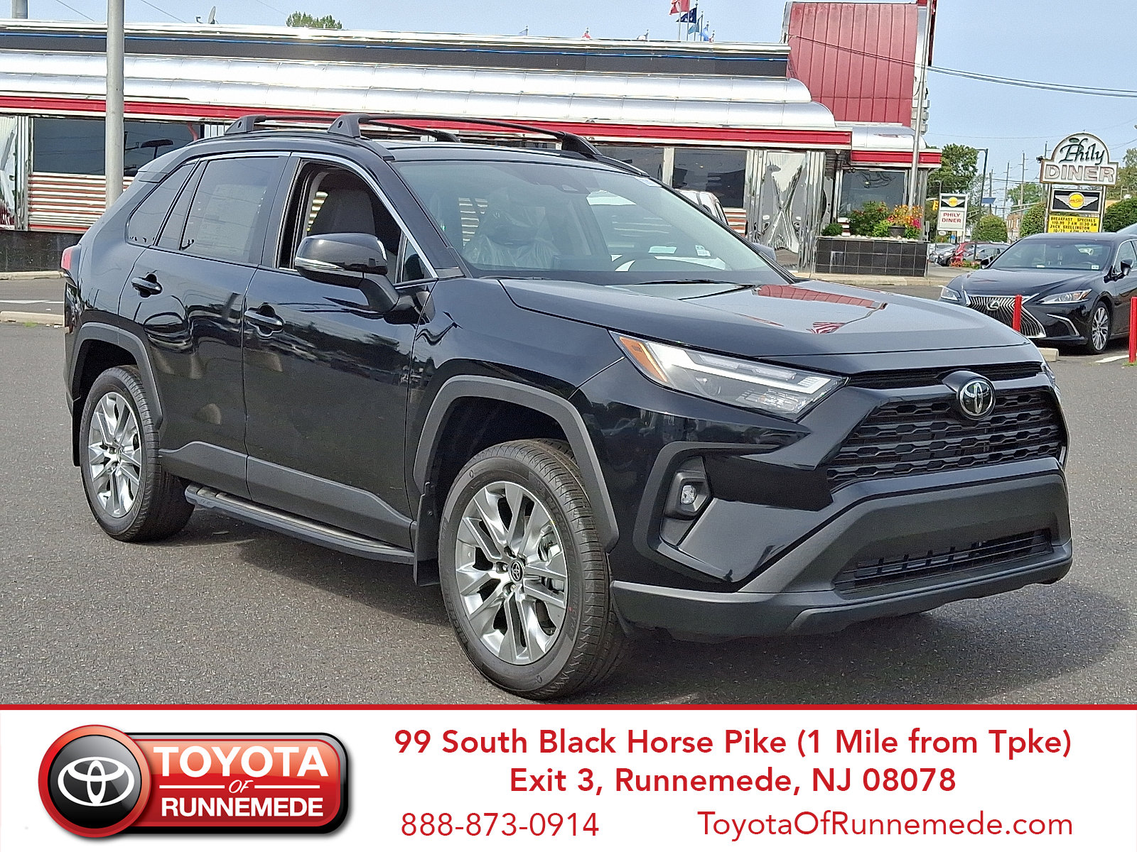 2025 Toyota RAV4 XLE Premium's photo