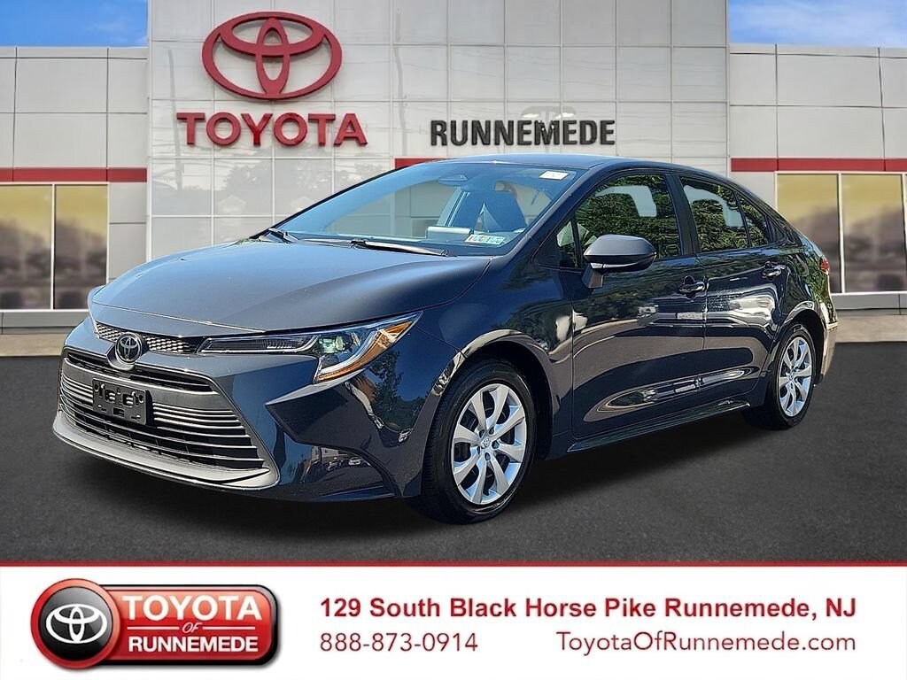 Certified 2024 Toyota Corolla LE Sedan