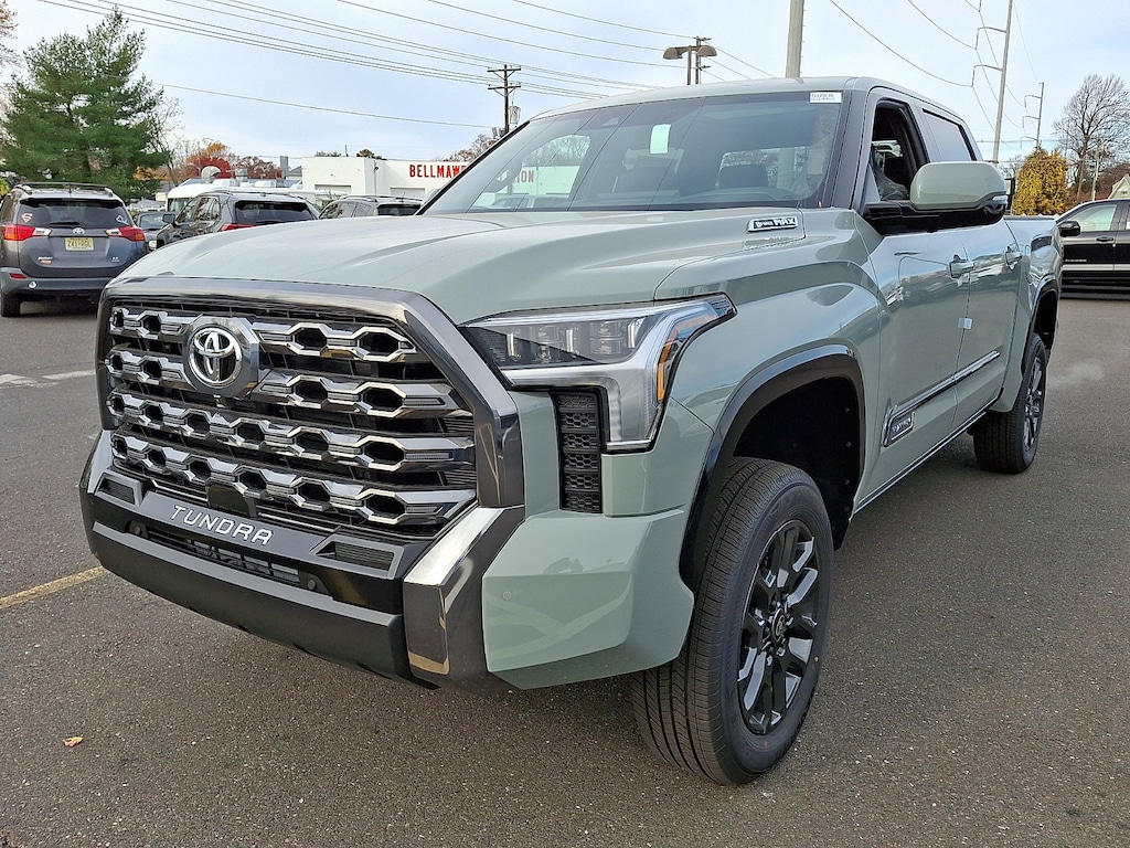 New 2026 Toyota Tundra i-FORCE MAX Platinum PLATINUM CREWMAX 5.5