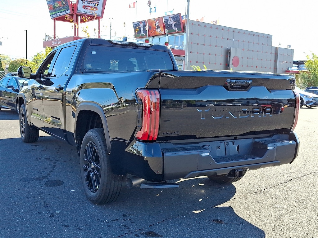 New 2026 Toyota Tundra Limited LIMITED CREWMAX 6.5