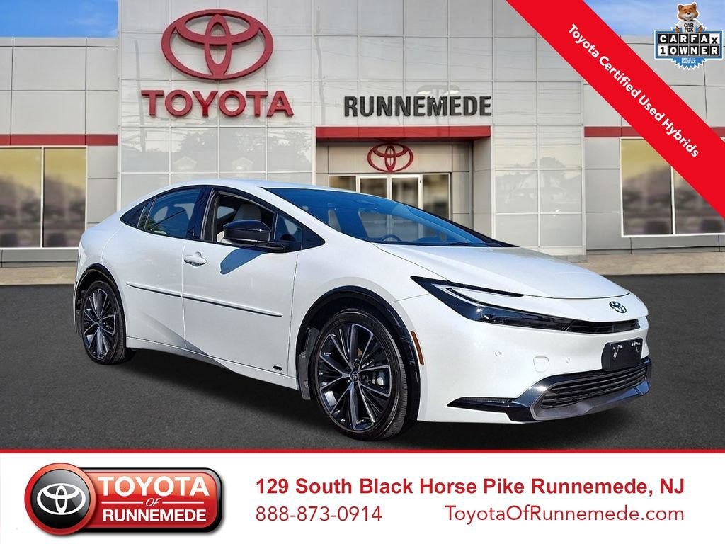 Certified 2024 Toyota Prius XLE Hatchback