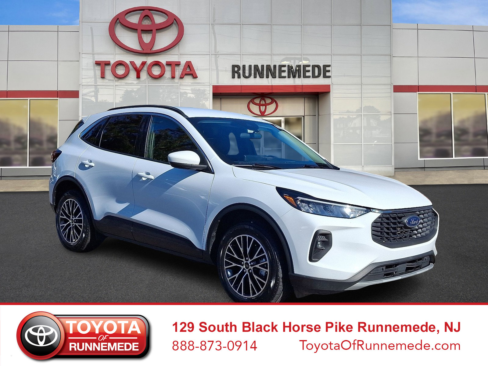 2023 Ford Escape PHEV's photo