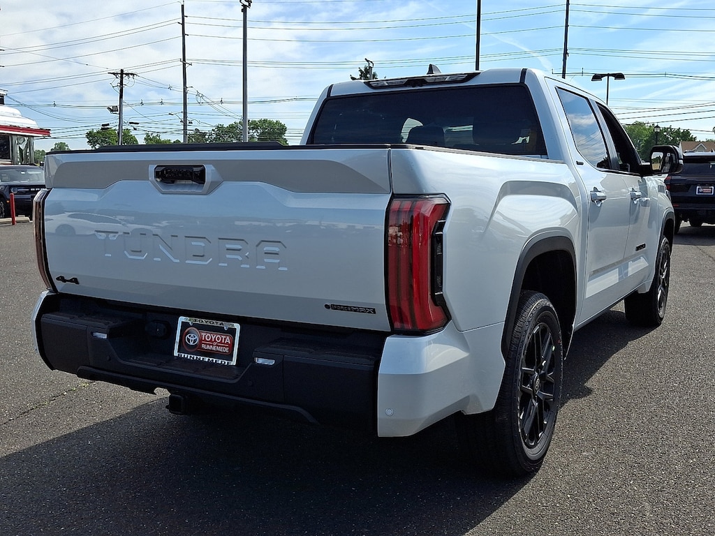New 2026 Toyota Tundra i-FORCE MAX Limited LIMITED CREWMAX 5.5