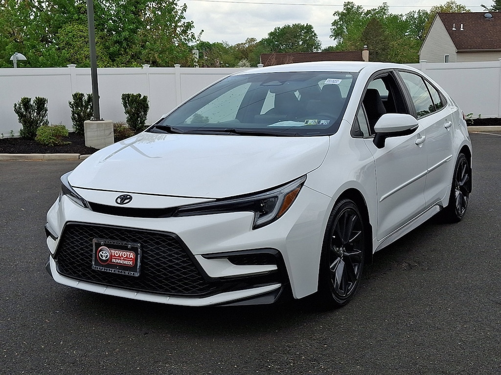 Certified 2024 Toyota Corolla SE Car