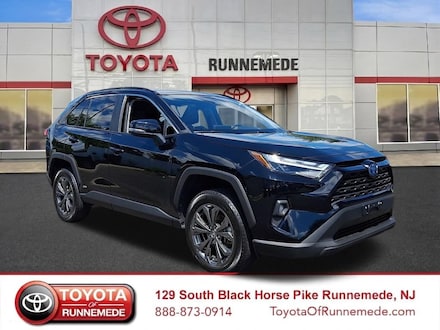 2022 Toyota RAV4 Hybrid XLE Premium Sport Utility