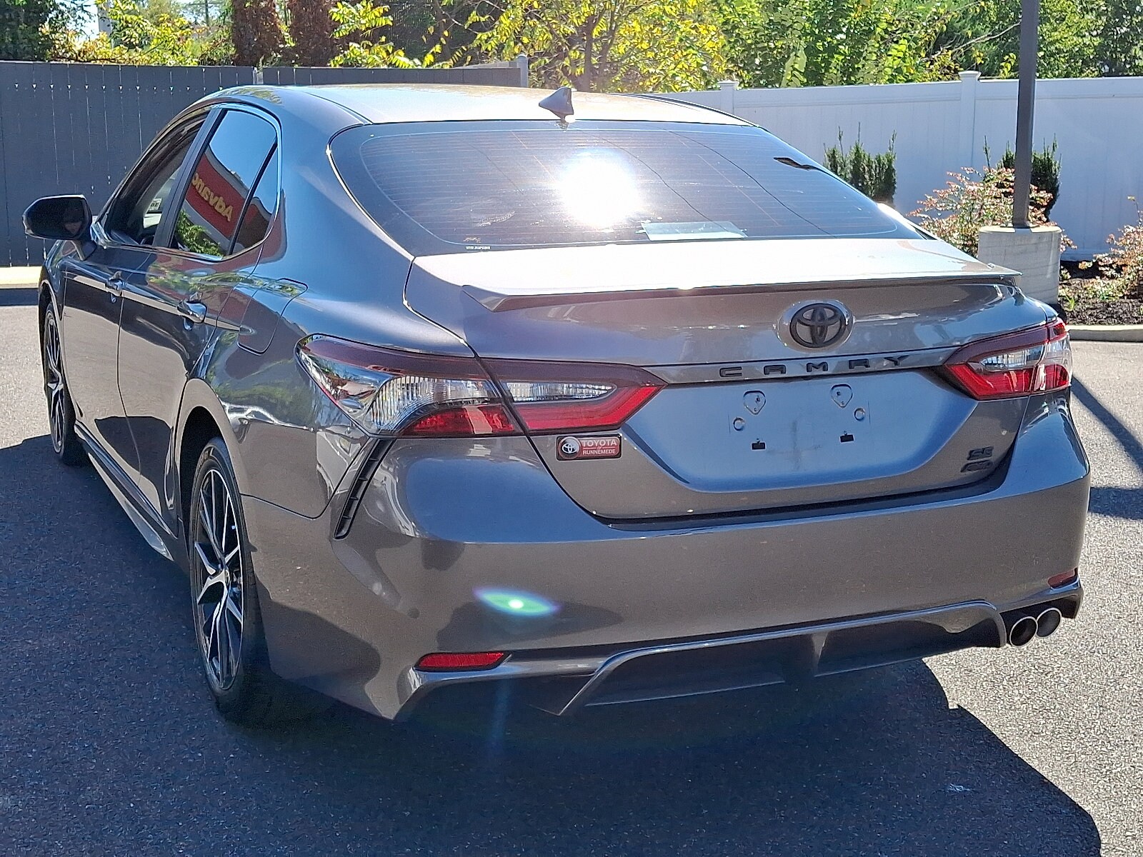 2024 Toyota Camry SE photo 4