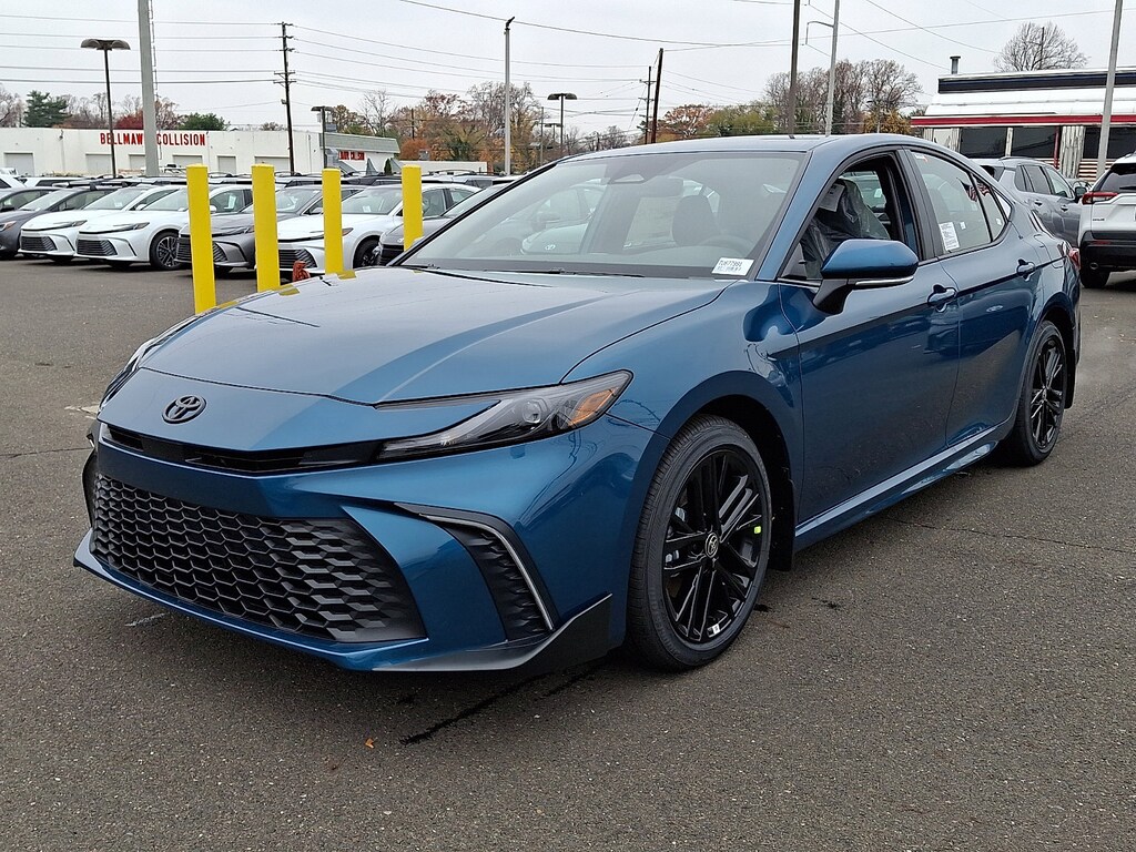 New 2026 Toyota Camry SE SE