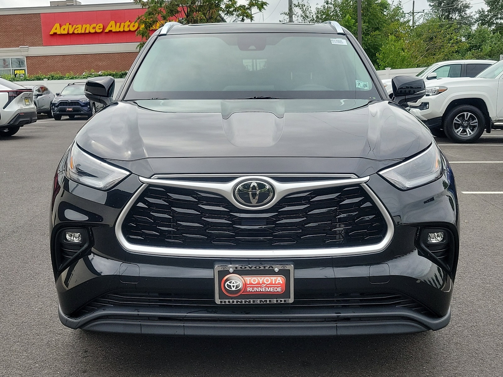 Certified 2021 Toyota Highlander XLE with VIN 5TDGZRBHXMS135646 for sale in Runnemede, NJ