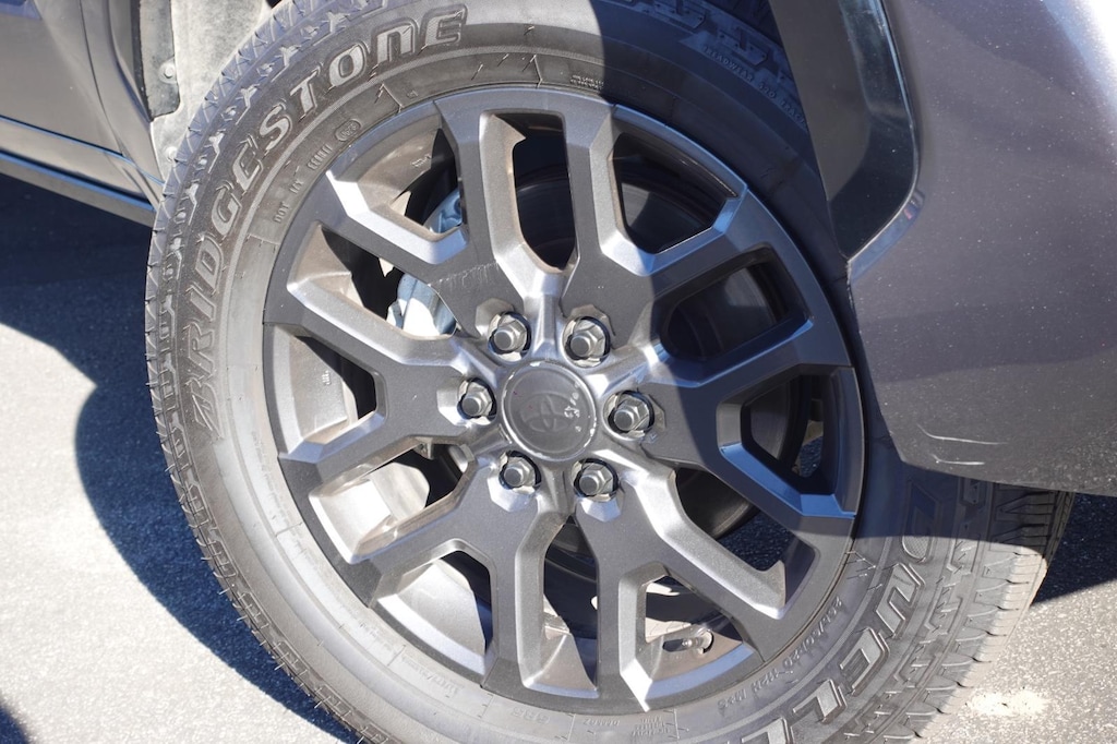 Used 2023 Toyota Tundra Platinum 3.5L V6 Truck CrewMax