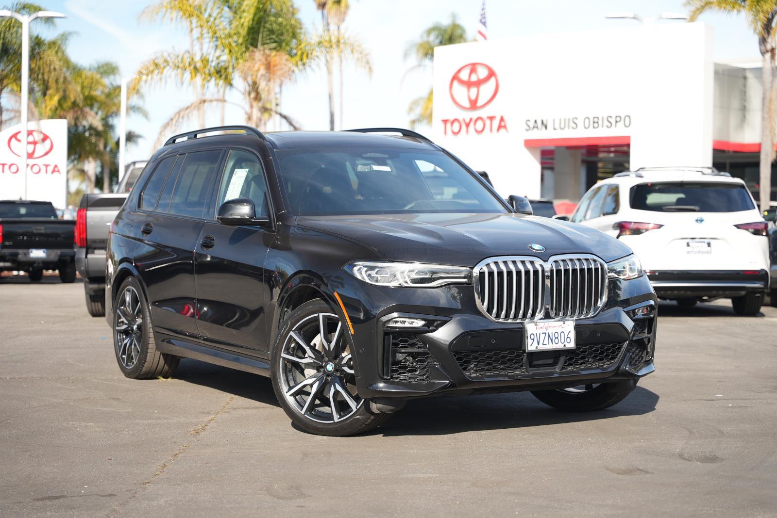 2019 BMW X7 40i's photo