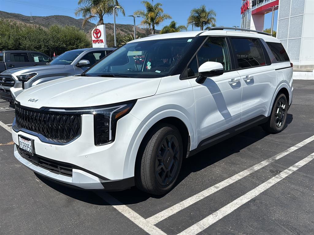 2025 Kia Carnival EX's photo