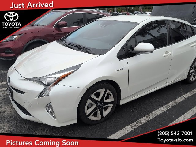 2016 Toyota Prius Hatchback 