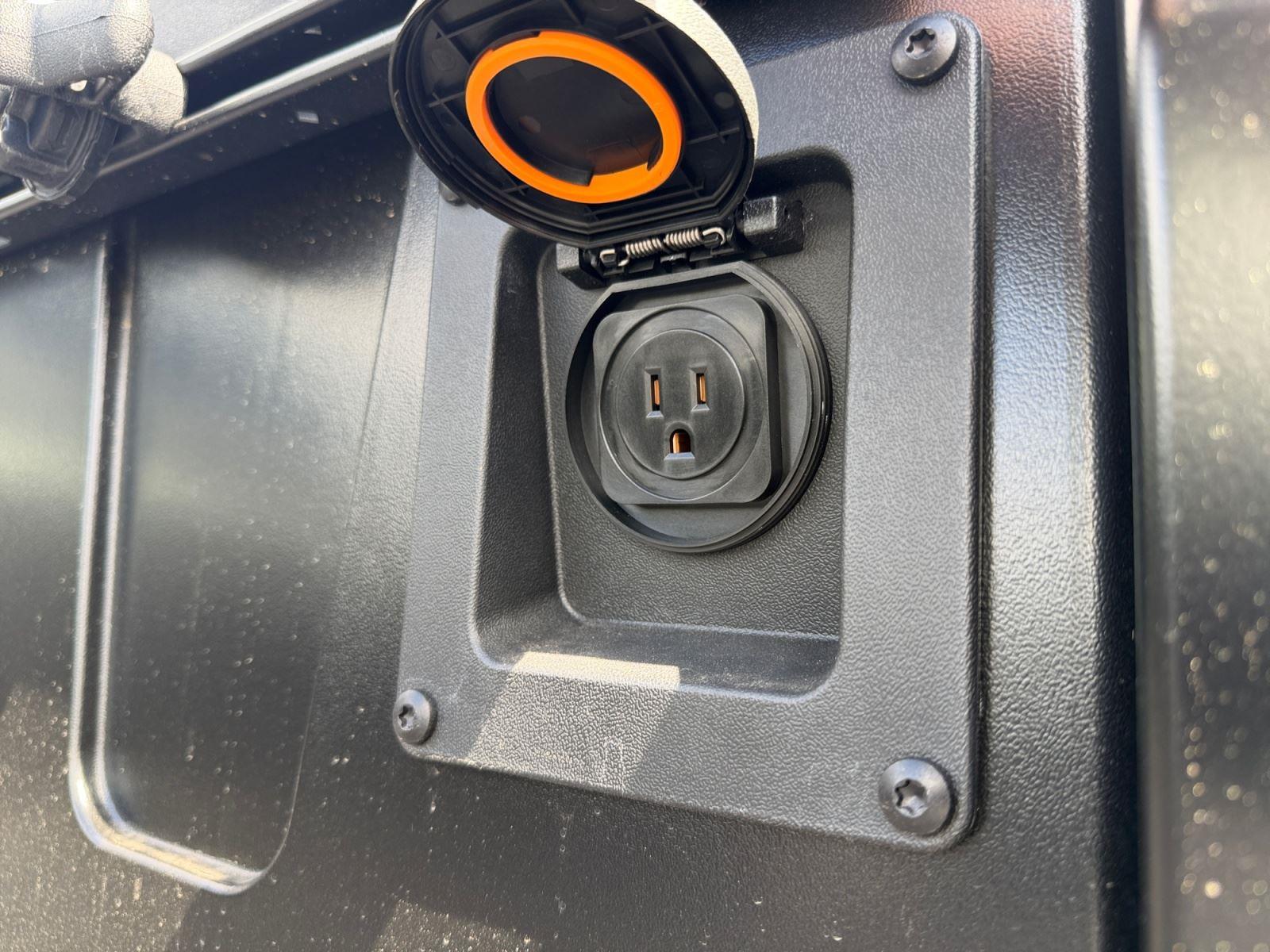 2026 Toyota Tundra Platinum - Photo 33