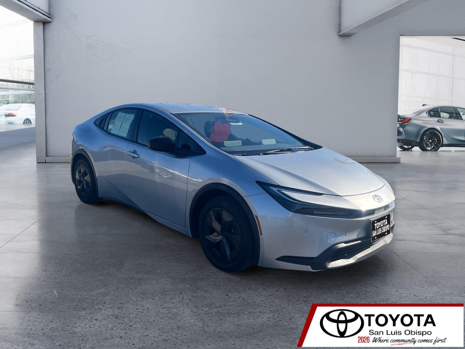 2025 Toyota Prius LE