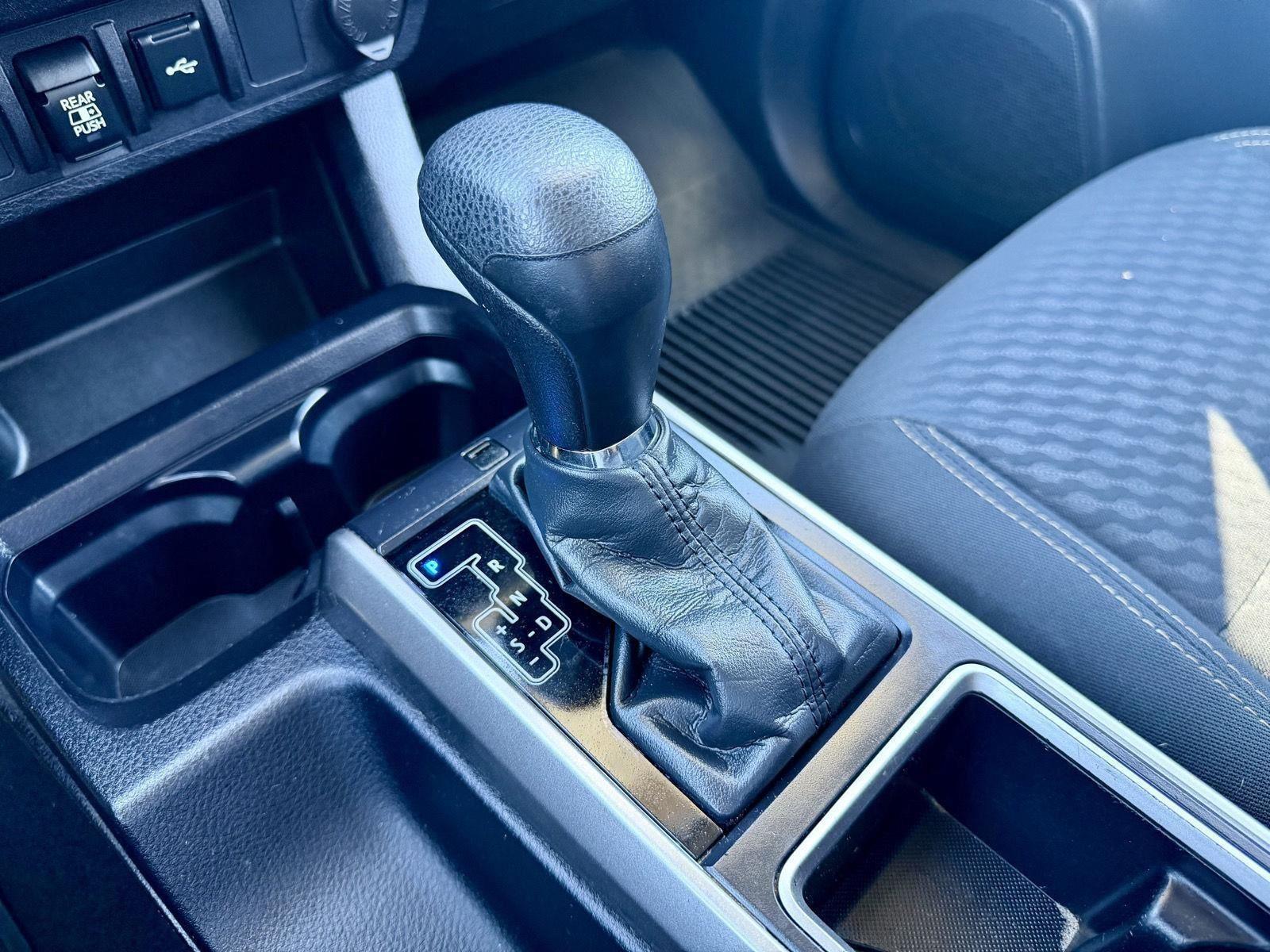 2022 Toyota Tacoma SR5 - Photo 20
