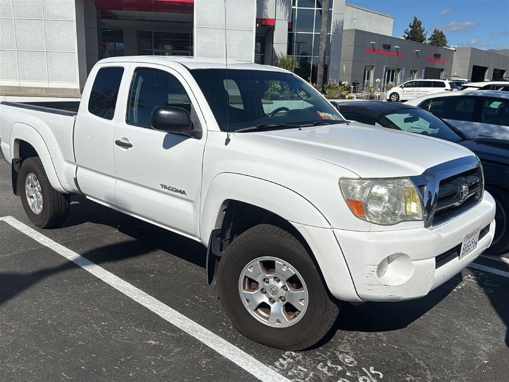 Used 2007 Toyota Tacoma PreRunner with VIN 5TETU62N77Z376752 for sale in San Luis Obispo, CA