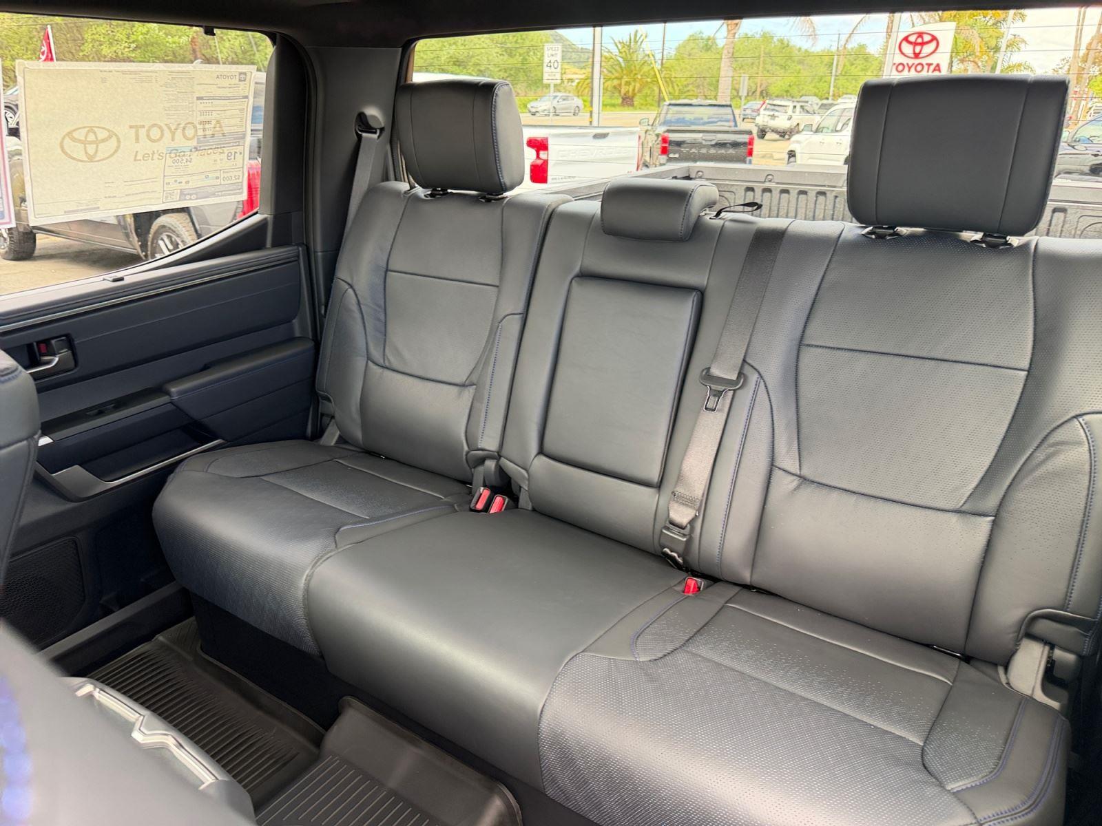 2026 Toyota Tundra Platinum - Photo 39