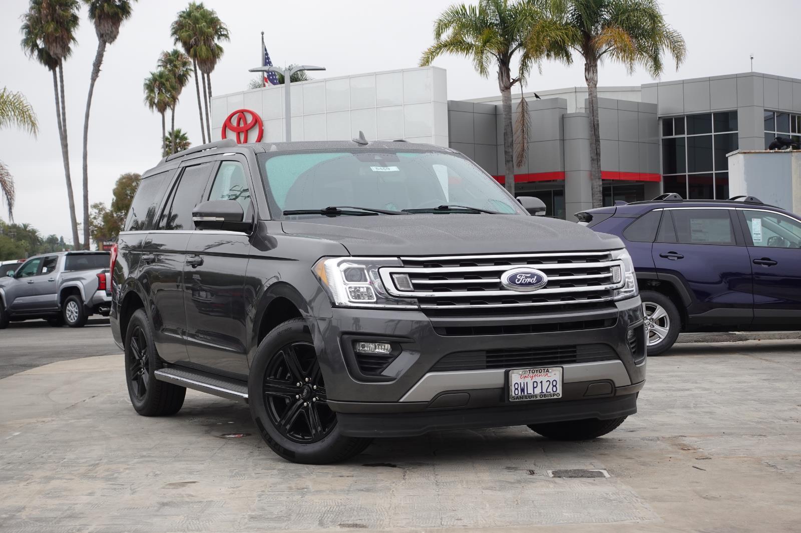 2021 Ford Expedition XLT's photo