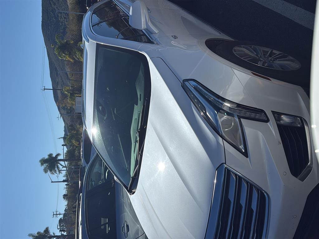 2017 Cadillac XT5 Luxury's photo