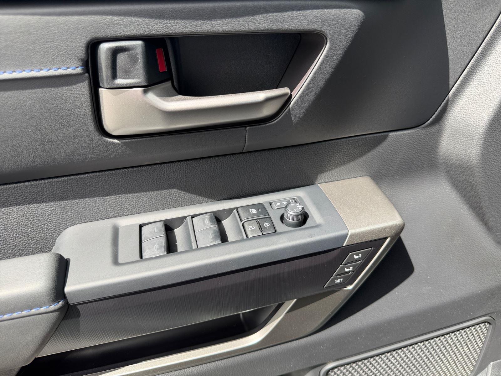 2026 Toyota Tundra Platinum - Photo 37