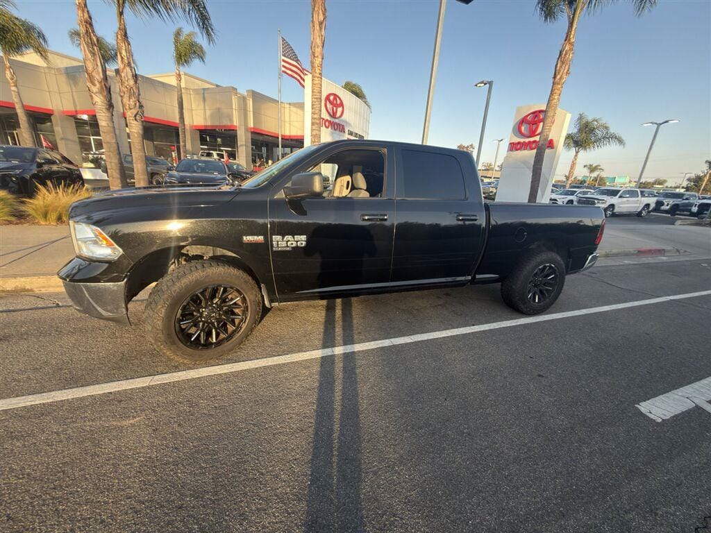 2019 RAM 1500 Classic SLT