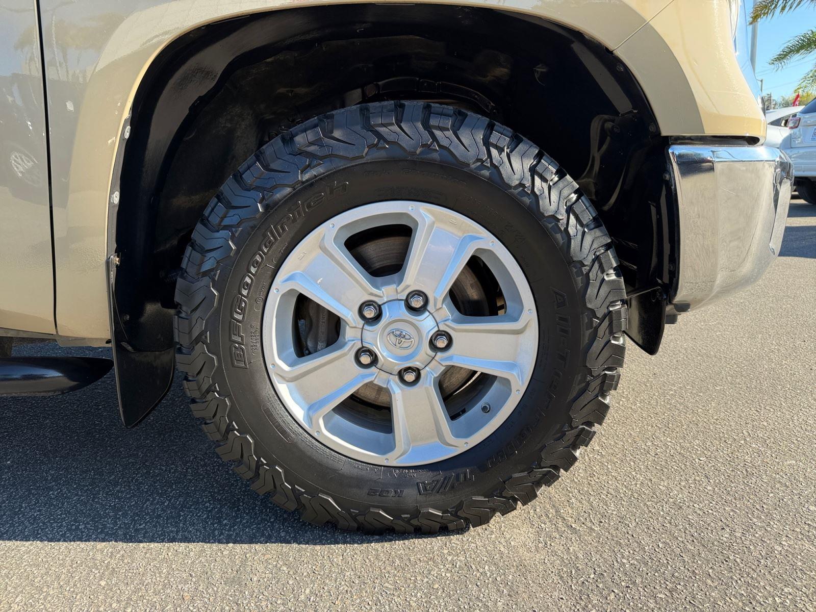 2017 Toyota Tundra SR5 - Photo 43
