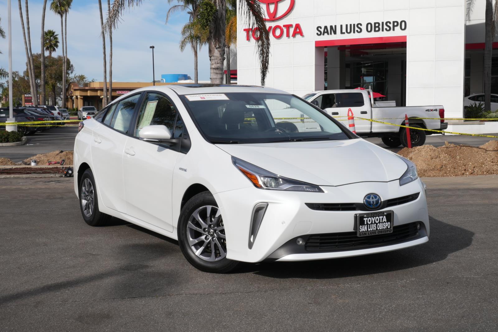 2022 Toyota Prius XLE's photo