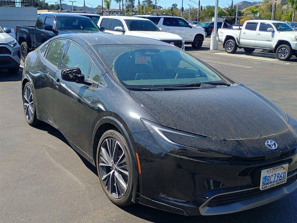 2023 Toyota Prius XLE