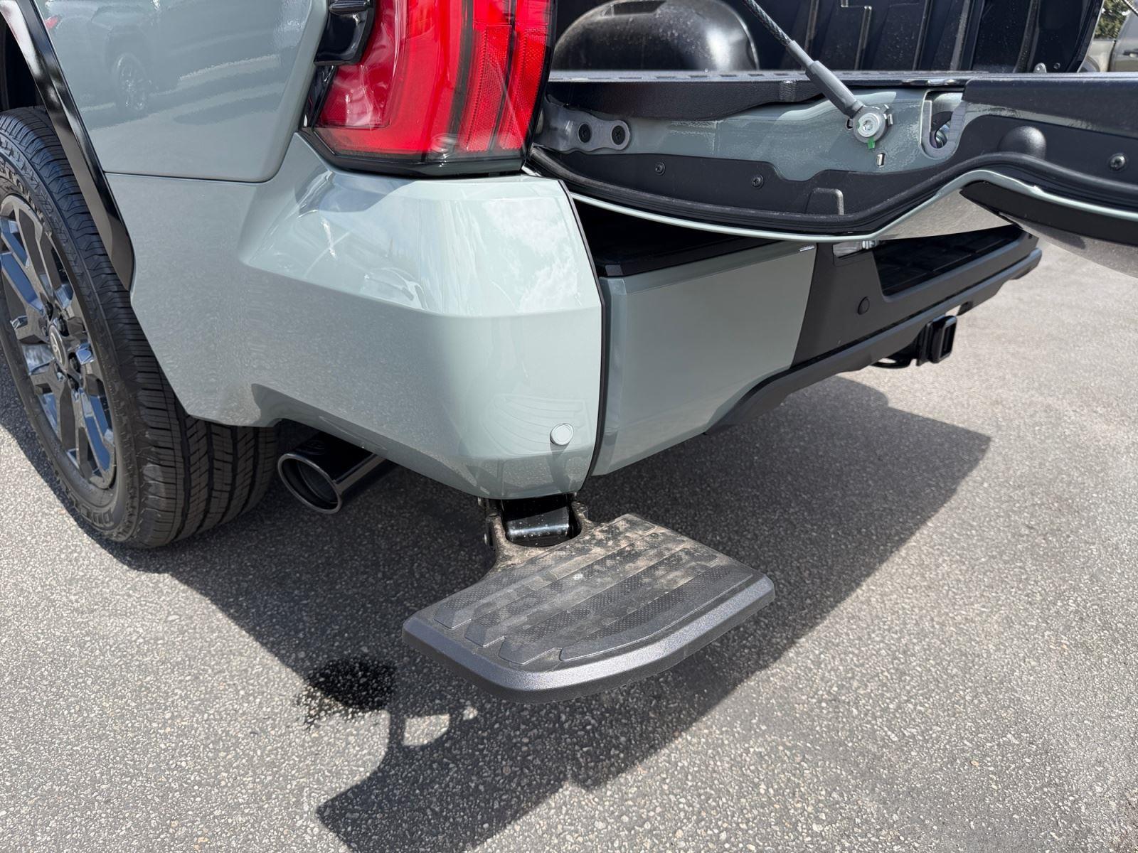 2026 Toyota Tundra Platinum - Photo 34