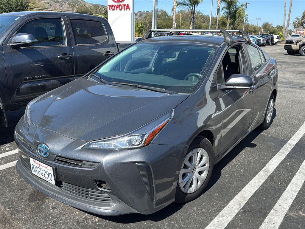 2021 Toyota Prius L Eco