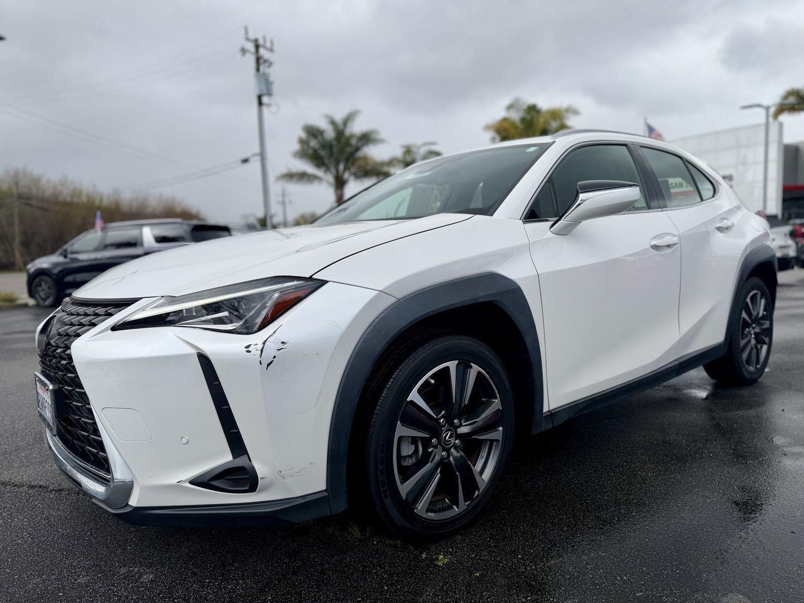 2021 Lexus UX 200 - Photo 36