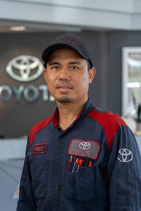 Staff member Fred Yasay from ID_e807755887e6