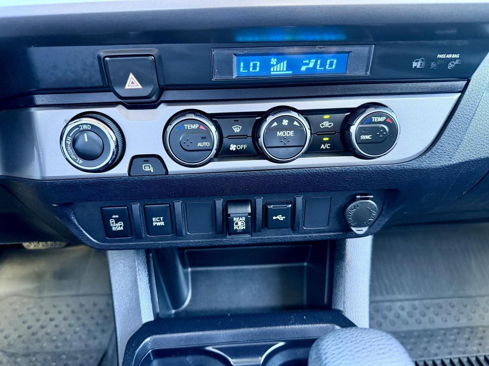 2022 Toyota Tacoma SR5 - Photo 21