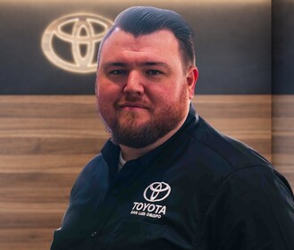 Staff member Shane Bower from ID_0a64d63eab8a