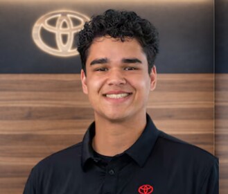 Staff member Zach Silva from ID_0a64d63eab8a