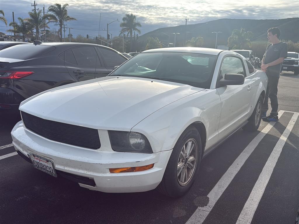 2007 Ford Mustang's photo