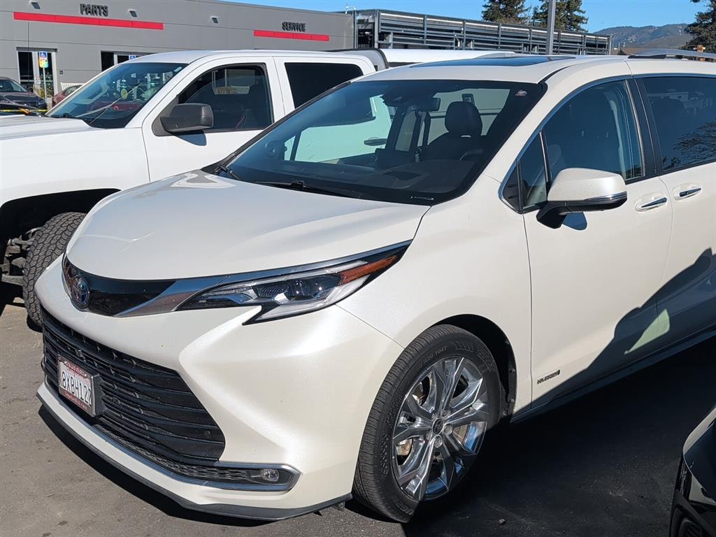 Used 2021 Toyota Sienna Platinum 7 Passenger Van