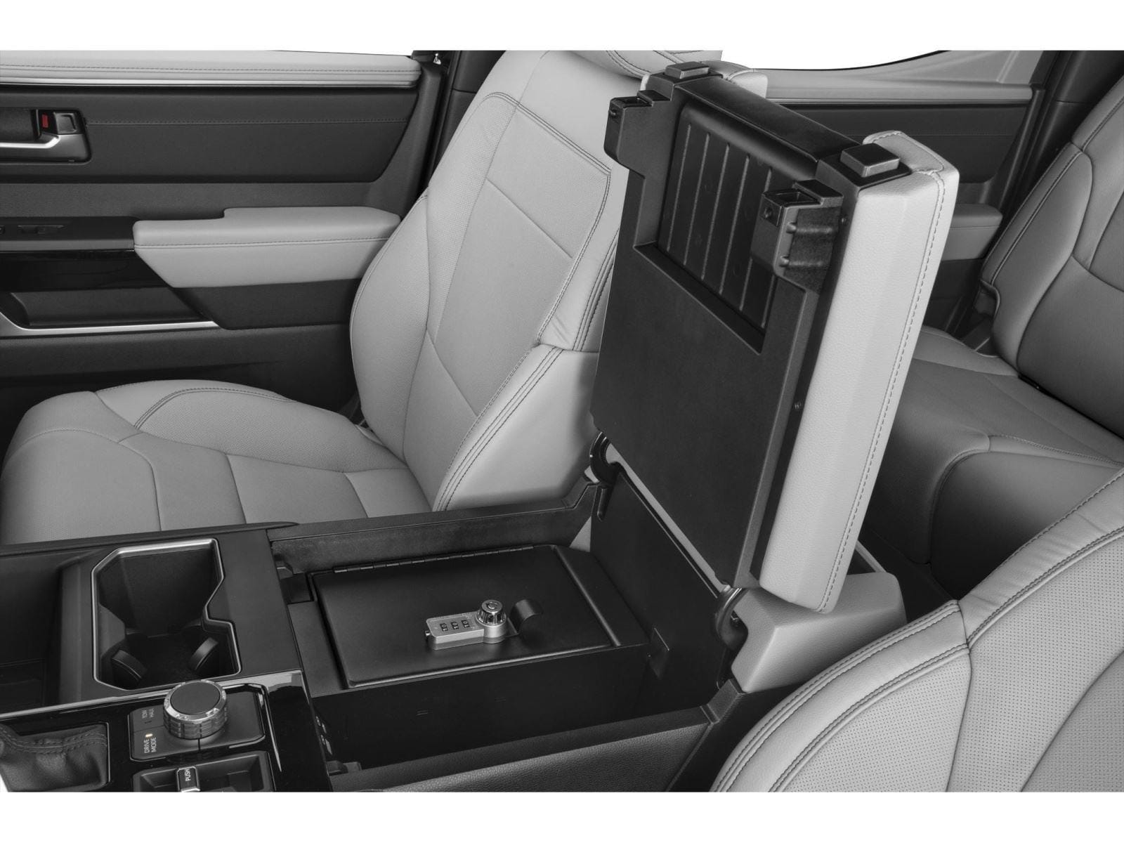 2026 Toyota Tundra Limited - Photo 9