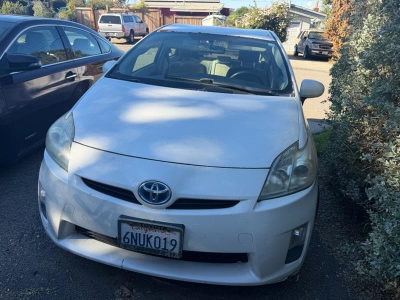 2010 Toyota Prius II