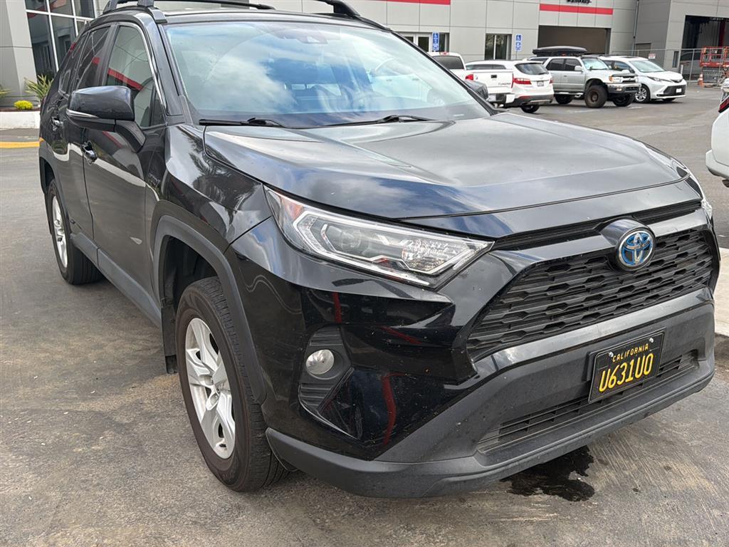 2021 Toyota RAV4 XLE