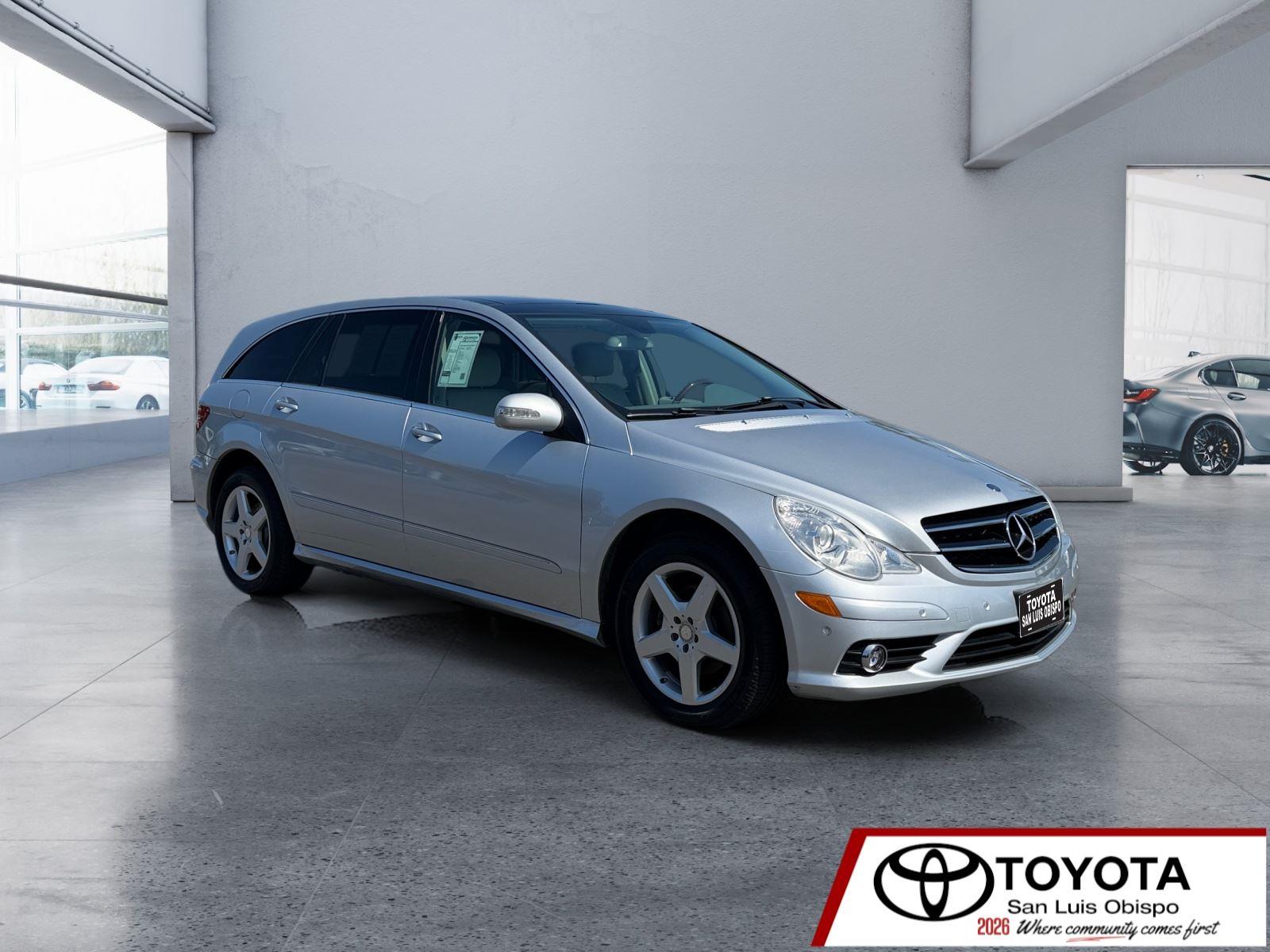 2010 Mercedes-Benz R-Class R350's photo