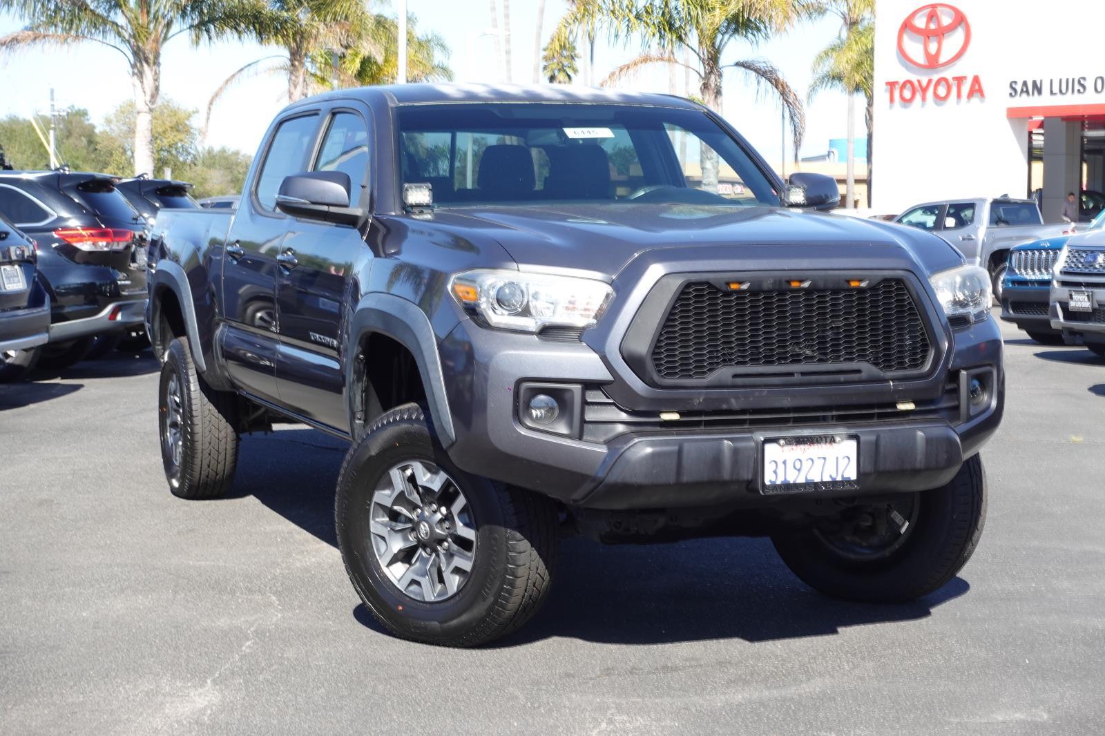 2017 Toyota Tacoma Truck Double Cab 