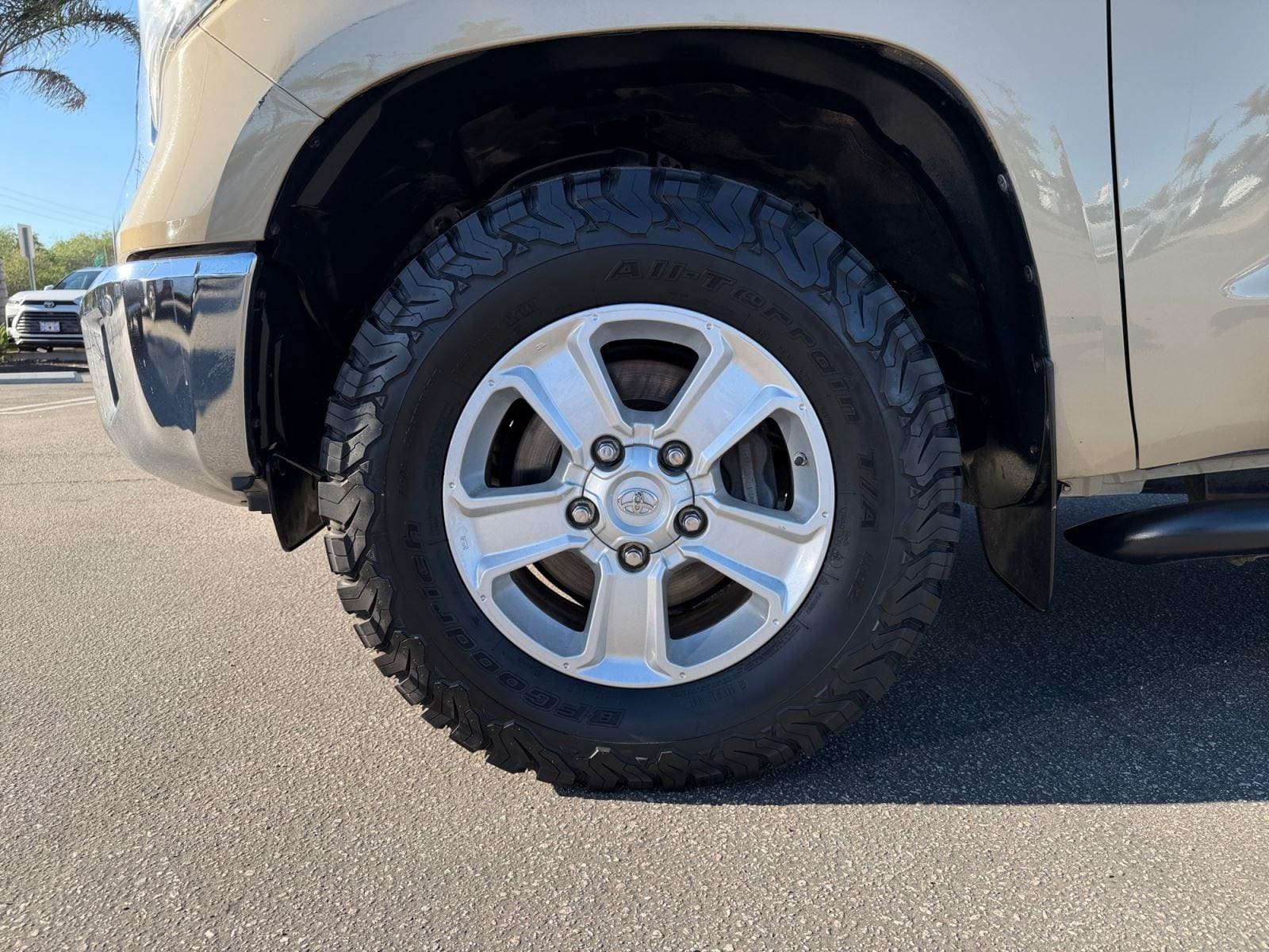 2017 Toyota Tundra SR5 - Photo 9