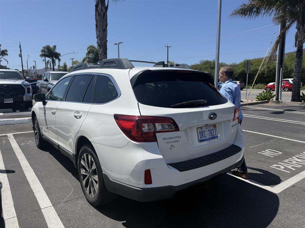2016 Subaru Outback 2.5i Limited CVT's photo