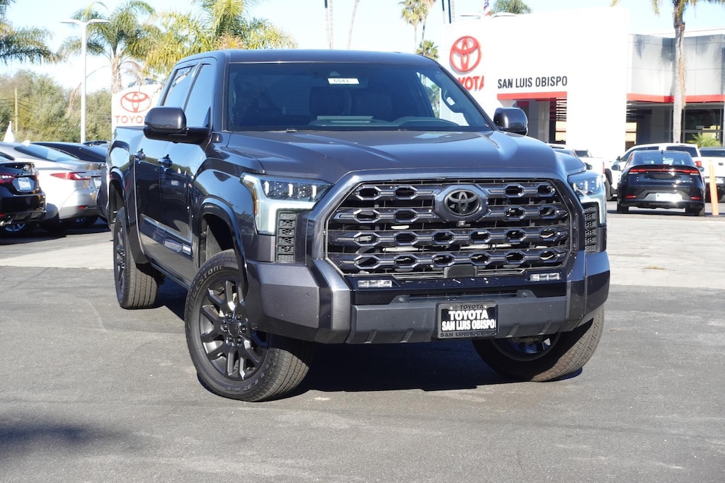 Used 2023 Toyota Tundra Platinum 3.5L V6 Truck CrewMax