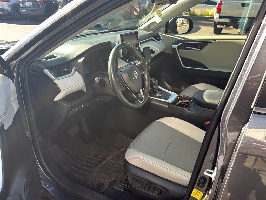 Used 2020 Toyota RAV4 Hybrid Limited SUV