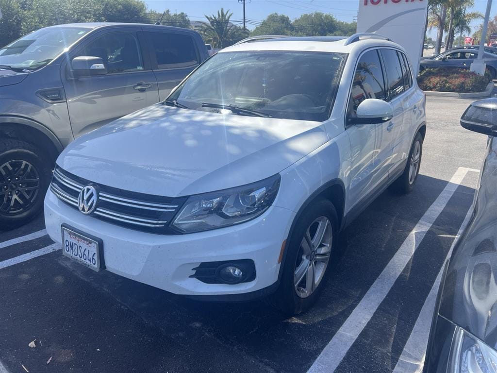 2016 Volkswagen Tiguan 2.0T SE's photo