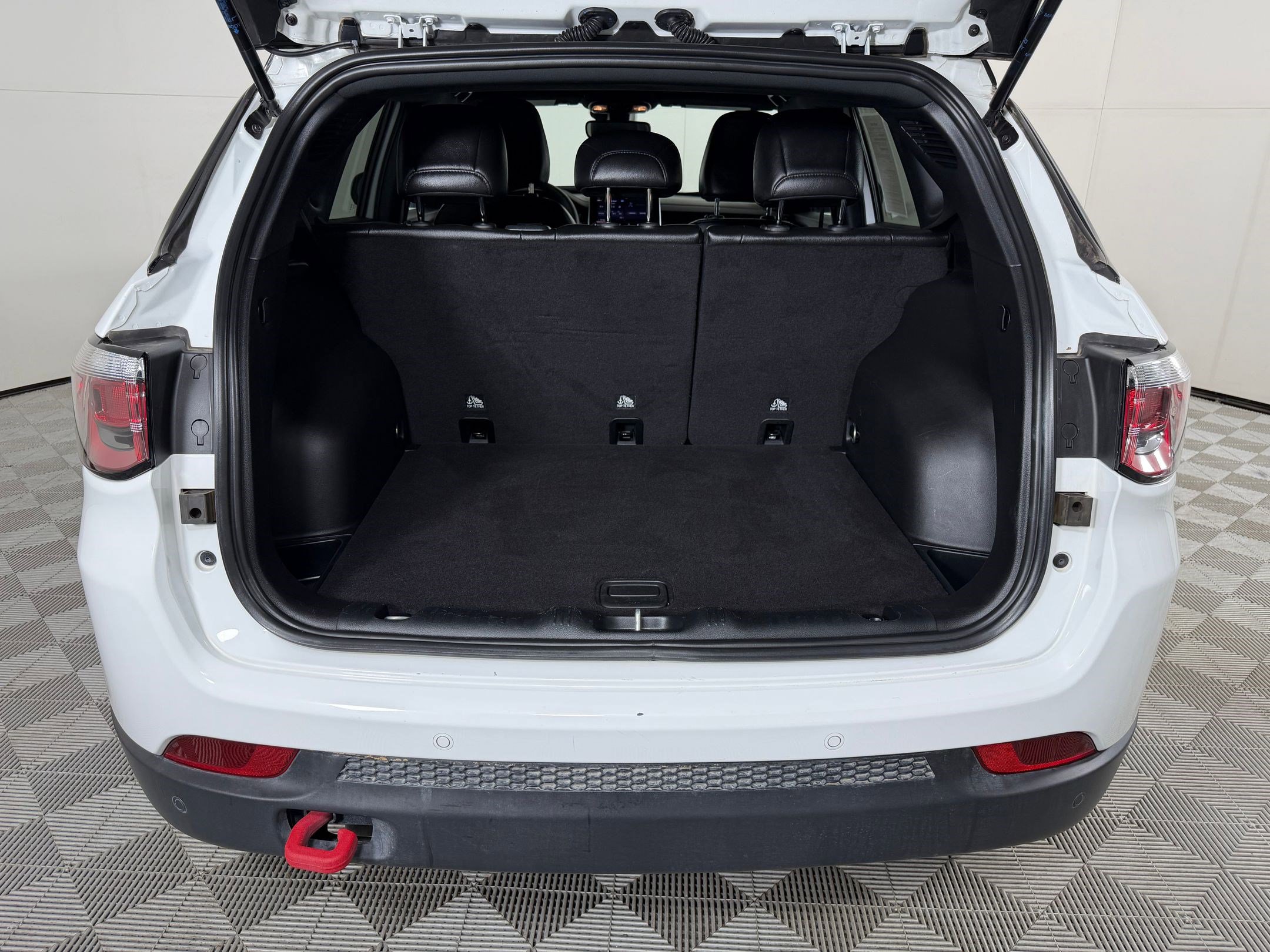 2025 Jeep Compass Trailhawk - Photo 31