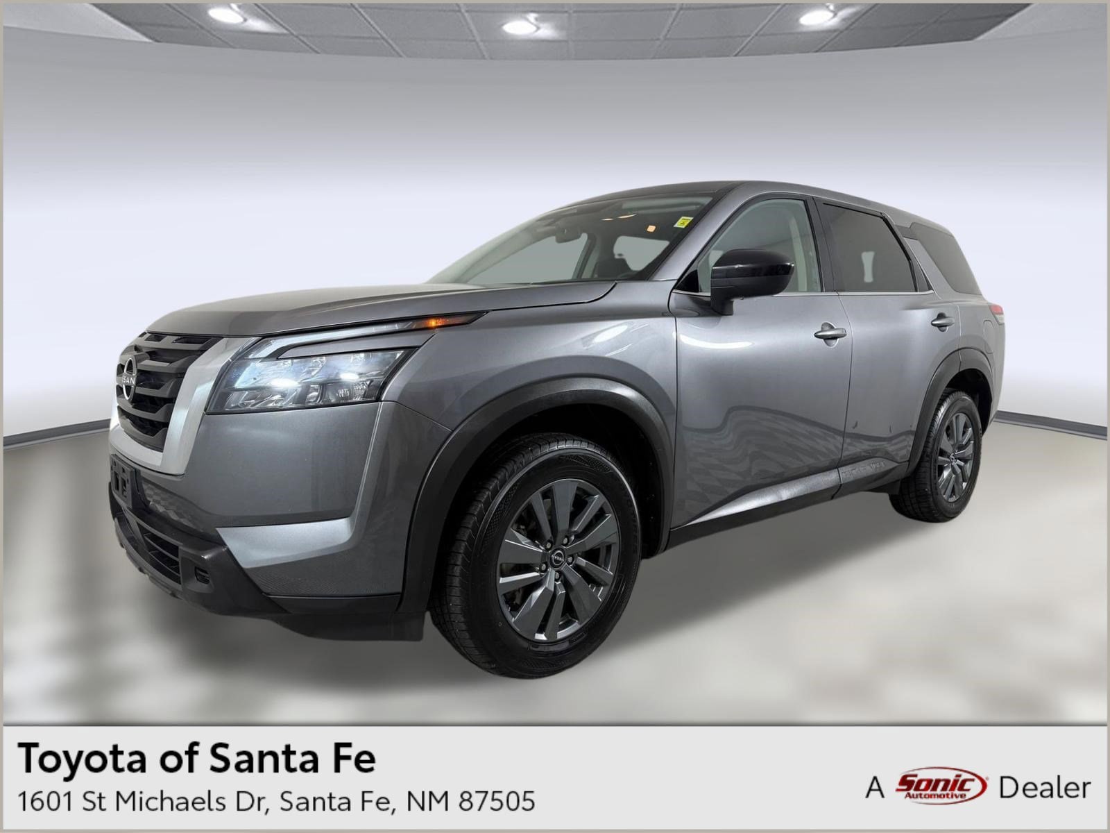 2024 Nissan Pathfinder S 4WD's photo