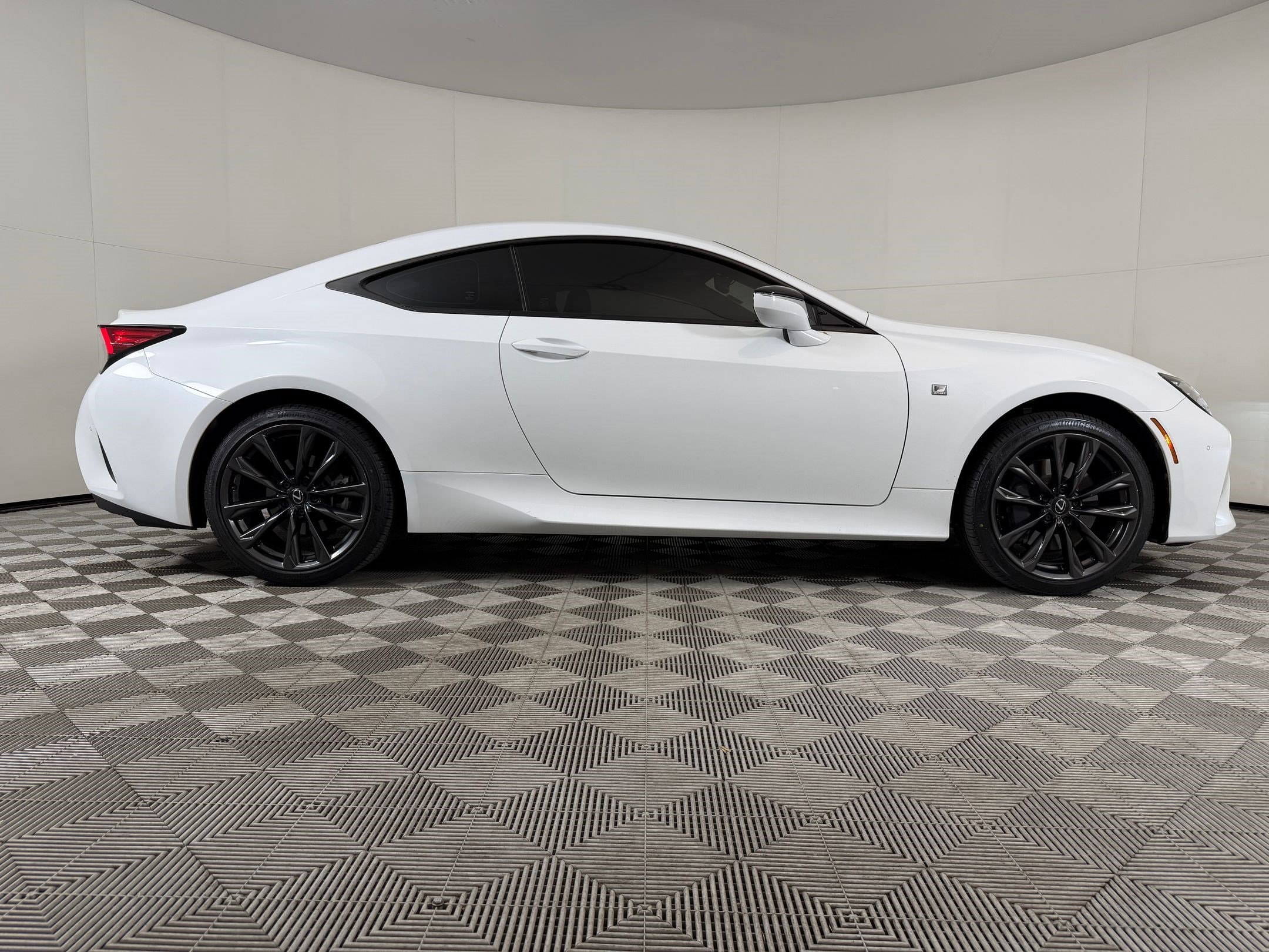 RC 350 F SPORT Coupe